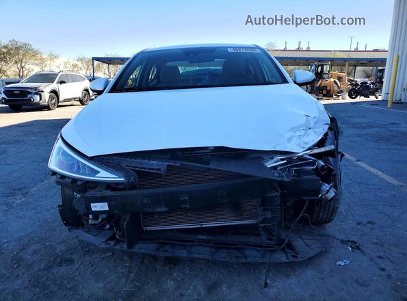 5NPD74LF0LH513020 2020 HYUNDAI ELANTRA Белый Вид спереди