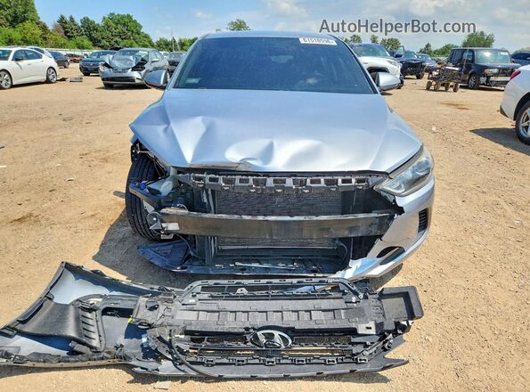 5NPD74LF1HH112714 2017 HYUNDAI ELANTRA Silver Widok z przodu