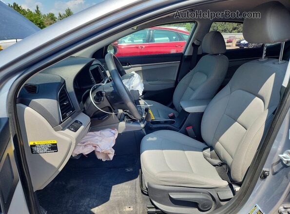 5NPD74LF1HH112714 2017 HYUNDAI ELANTRA Silver Widok wnętrza z przodu
