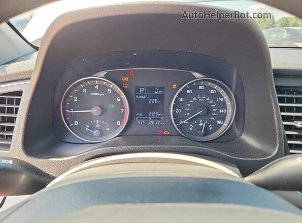 5NPD74LF1HH112714 2017 HYUNDAI ELANTRA Silver Widok zestawu wskaźników