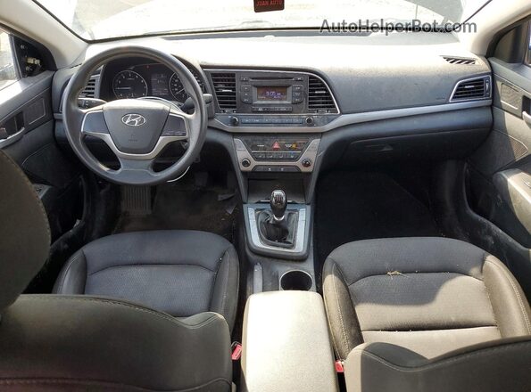 5NPD74LF1JH298339 2018 HYUNDAI ELANTRA Black Dashboard view
