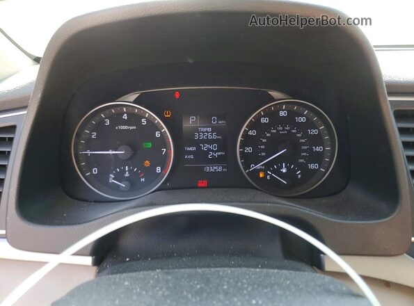 5NPD74LF1JH326995 2018 HYUNDAI ELANTRA Red ხელსაწყოთა პანელის ხედი