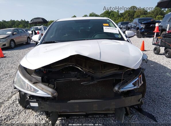 5NPD74LF1KH486439 2019 HYUNDAI ELANTRA Белый Вид щитка приборов