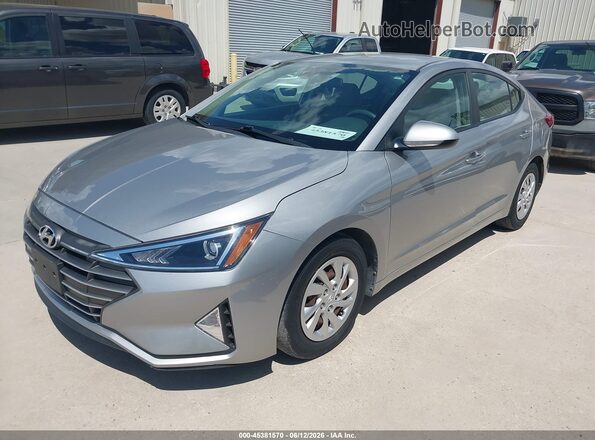 5NPD74LF1LH600991 2020 HYUNDAI ELANTRA Silver Vista tres cuartos delantera izquierda