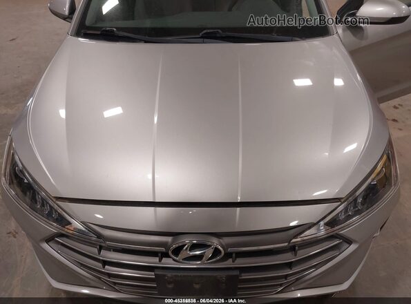 5NPD74LF1LH601591 2020 HYUNDAI ELANTRA Серебряный Вид спереди