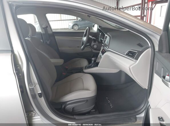 5NPD74LF1LH608881 2020 HYUNDAI ELANTRA Gray Vista interior delantera