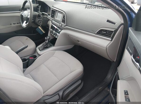 5NPD74LF1LH609982 2020 HYUNDAI ELANTRA Blue Вид салону спереду