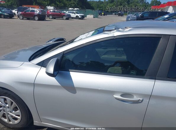 5NPD74LF2HH155250 2017 HYUNDAI ELANTRA Silver 