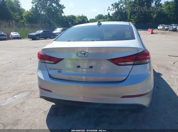 5NPD74LF2HH155250 2017 HYUNDAI ELANTRA Silver 