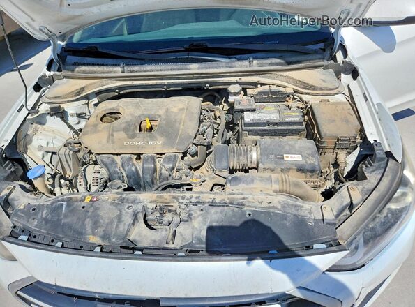 5NPD74LF2JH227666 2018 HYUNDAI ELANTRA White Vista interior trasera