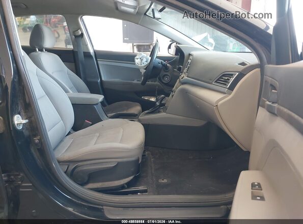 5NPD74LF2JH353817 2018 HYUNDAI ELANTRA Black Widok wnętrza z przodu