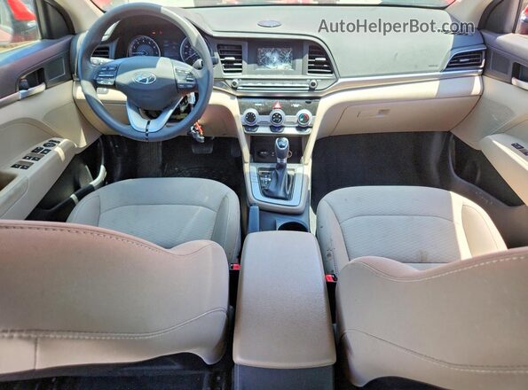5NPD74LF2KH411183 2019 HYUNDAI ELANTRA Красный Вид панели приборов