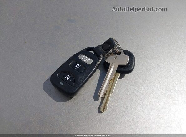 5NPD74LF2LH613622 2020 HYUNDAI ELANTRA Серебряный Вид панели приборов