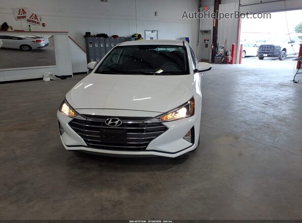5NPD74LF2LH613782 2020 HYUNDAI ELANTRA White Widok z przodu