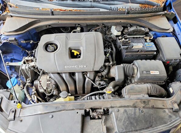 5NPD74LF3HH152678 2017 HYUNDAI ELANTRA Blue Rear interior view