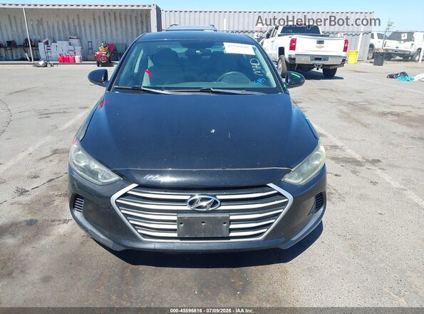 5NPD74LF3HH153216 2017 HYUNDAI ELANTRA Black ხელსაწყოთა პანელის ხედი
