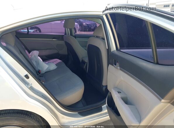 5NPD74LF3HH191089 2017 HYUNDAI ELANTRA Silver VIN կոդի պիտակի տեսք