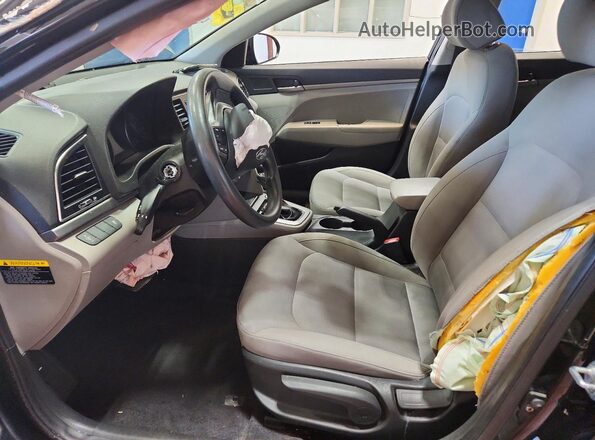 5NPD74LF3JH262328 2018 HYUNDAI ELANTRA Black Vista interior delantera