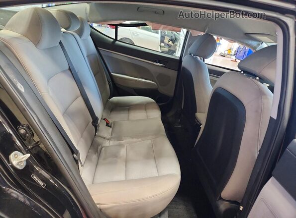 5NPD74LF3JH262328 2018 HYUNDAI ELANTRA Black Vista de los asientos traseros