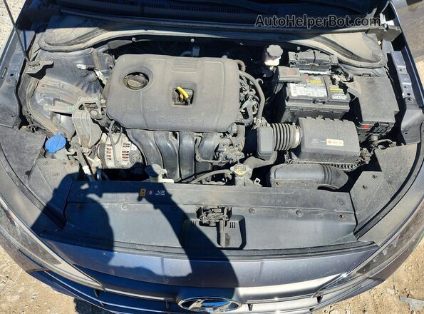 5NPD74LF3KH497300 2019 HYUNDAI ELANTRA Silver უკანა სალონის ხედი