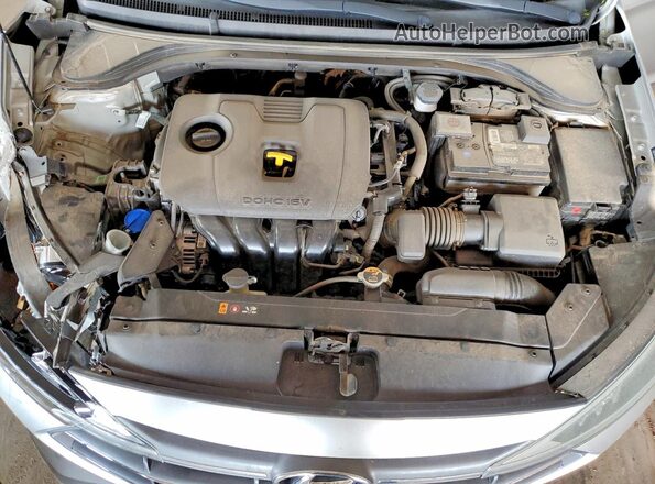 5NPD74LF3LH551986 2020 HYUNDAI ELANTRA Silver Вид задньої частини салону