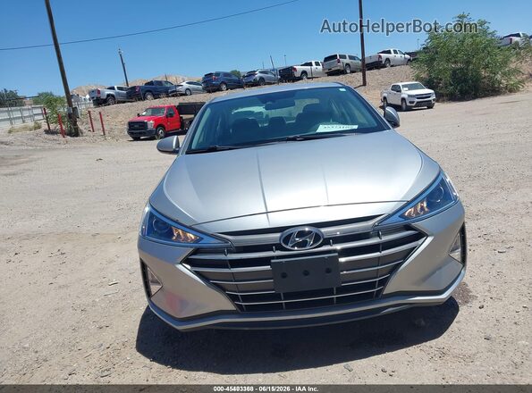 5NPD74LF3LH613998 2020 HYUNDAI ELANTRA Серебряный Вид спереди