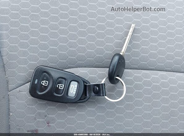 5NPD74LF3LH613998 2020 HYUNDAI ELANTRA Серебряный Вид панели приборов