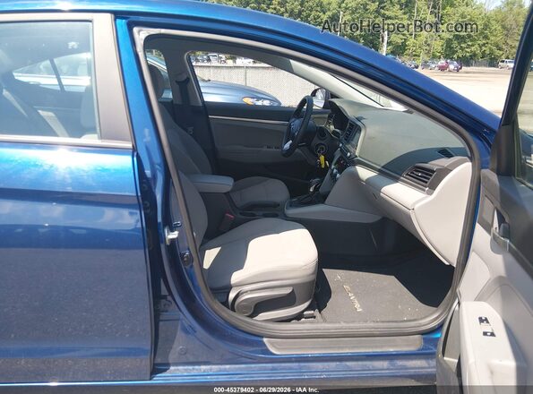 5NPD74LF3LH614763 2020 HYUNDAI ELANTRA Blue Вид салону спереду