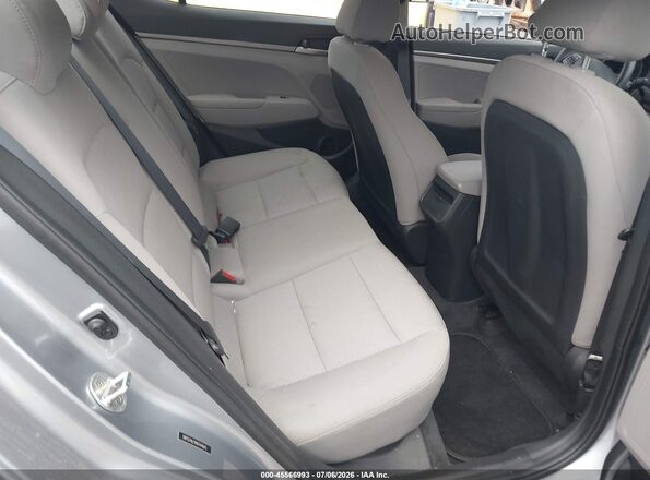 5NPD74LF4HH144945 2017 HYUNDAI ELANTRA Silver VIN კოდის სტიკერის ხედი