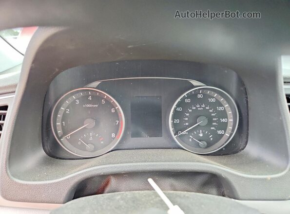 5NPD74LF4HH175564 2017 HYUNDAI ELANTRA Red ხელსაწყოთა პანელის ხედი
