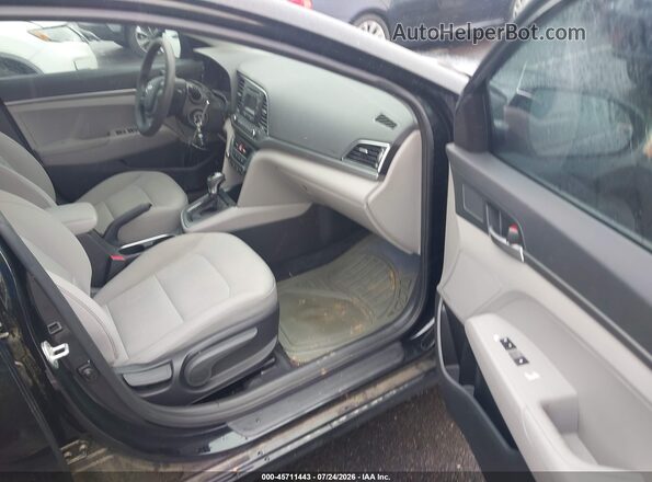5NPD74LF4HH176097 2017 HYUNDAI ELANTRA Black Vista interior delantera