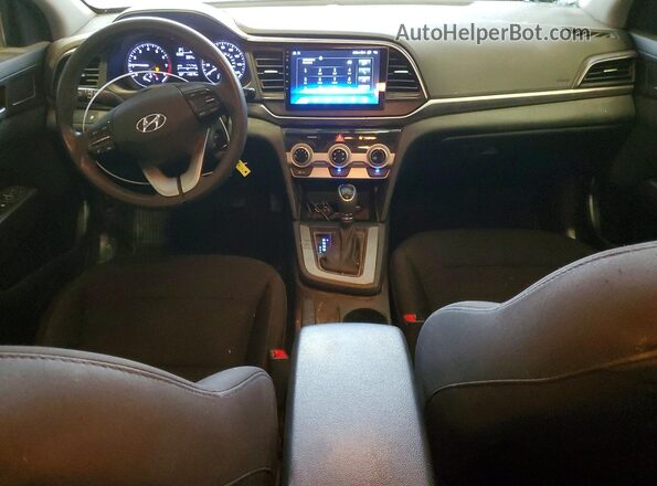 5NPD74LF4KH415901 2019 HYUNDAI ELANTRA Белый Вид панели приборов