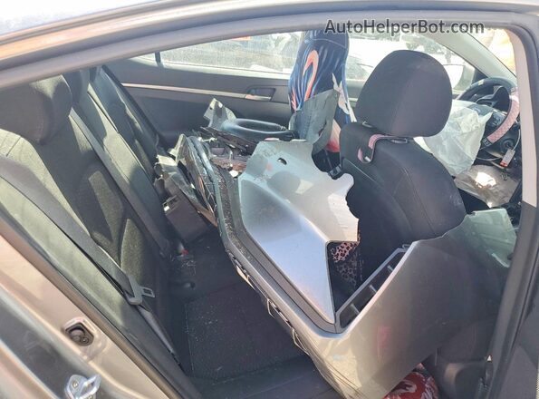 5NPD74LF4KH424985 2019 HYUNDAI ELANTRA Gray Rear seats view
