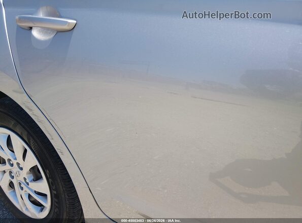 5NPD74LF4LH603240 2020 HYUNDAI ELANTRA Silver Սարքավորումների վահանակի տեսք