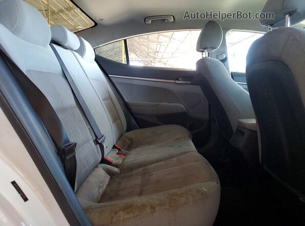 5NPD74LF5HH091706 2017 HYUNDAI ELANTRA White Հետևի նստատեղերի տեսք