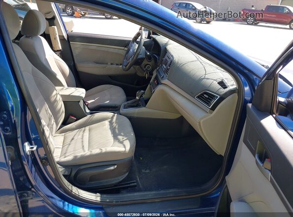 5NPD74LF5HH100064 2017 HYUNDAI ELANTRA Blue Вид салону спереду
