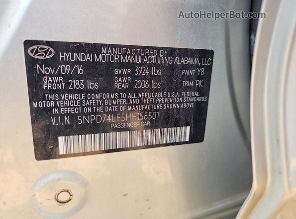 5NPD74LF5HH158501 2017 HYUNDAI ELANTRA Silver ძრავის განყოფილების ხედი
