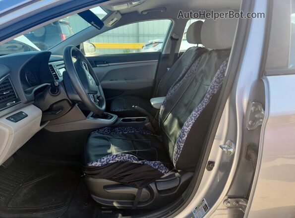 5NPD74LF5HH172642 2017 HYUNDAI ELANTRA Silver Widok wnętrza z przodu