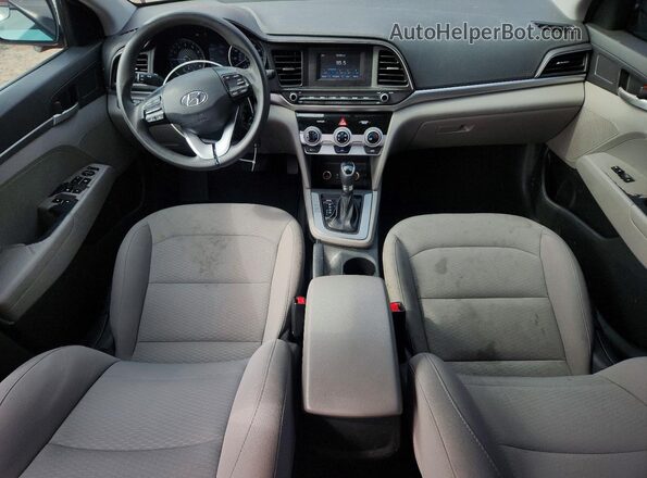 5NPD74LF5KH412070 2019 HYUNDAI ELANTRA Красный Вид панели приборов