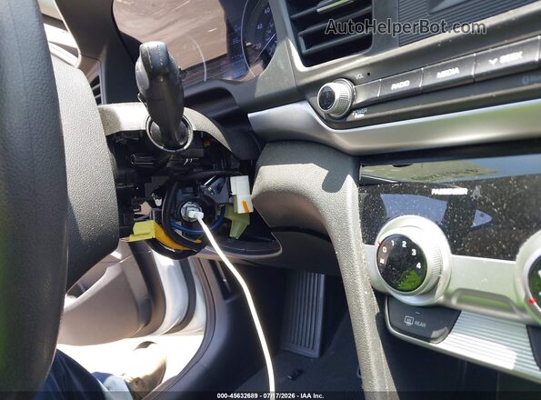 5NPD74LF5KH488484 2019 HYUNDAI ELANTRA White 