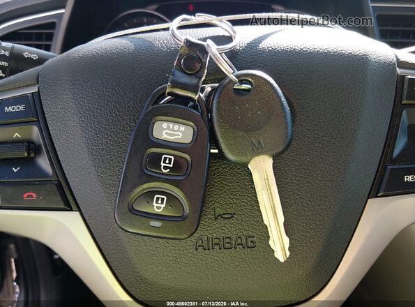 5NPD74LF6JH401691 2018 HYUNDAI ELANTRA Silver Առջևի վահանակի տեսք