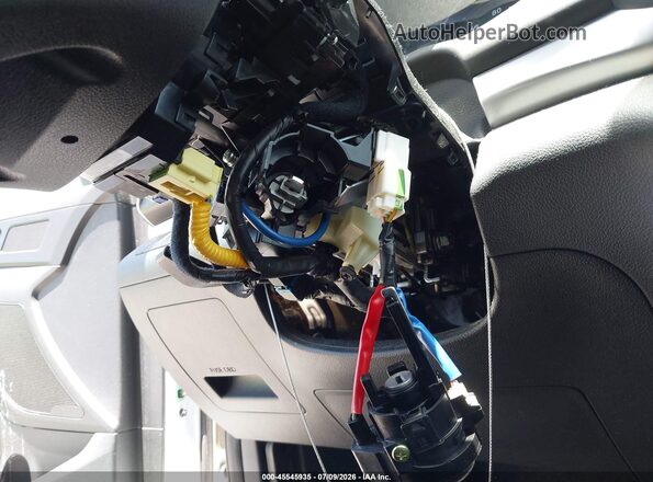 5NPD74LF6KH427435 2019 HYUNDAI ELANTRA White Widok z przodu