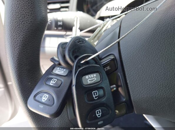 5NPD74LF6KH427435 2019 HYUNDAI ELANTRA White Widok deski rozdzielczej