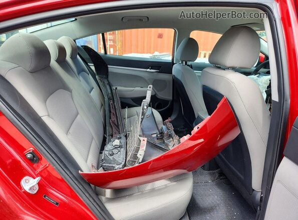 5NPD74LF6KH477753 2019 HYUNDAI ELANTRA Red Vista de los asientos traseros