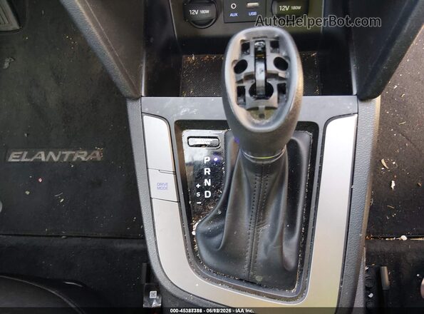 5NPD74LF6KH478241 2019 HYUNDAI ELANTRA Gray Вид задньої частини салону
