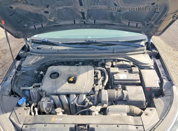 5NPD74LF6LH601831 2020 HYUNDAI ELANTRA Black Rear interior view