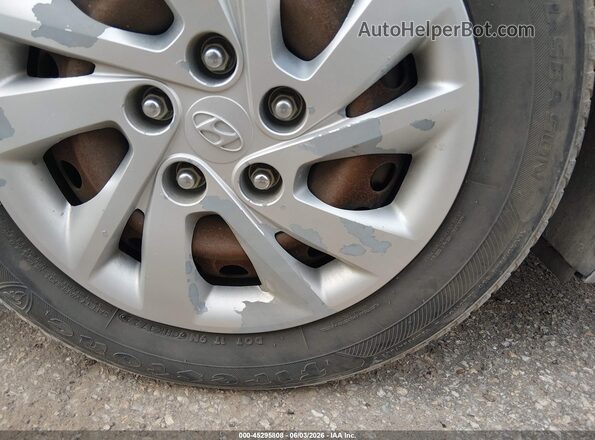 5NPD74LF6LH613428 2020 HYUNDAI ELANTRA Silver წინა ხედი