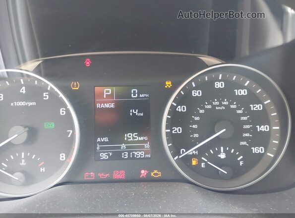 5NPD74LF7HH162355 2017 HYUNDAI ELANTRA Silver 