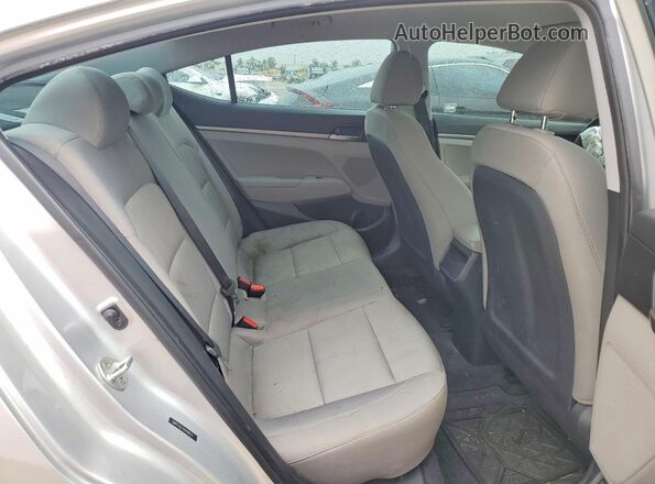5NPD74LF7HH168771 2017 HYUNDAI ELANTRA Silver უკანა სავარძლების ხედი