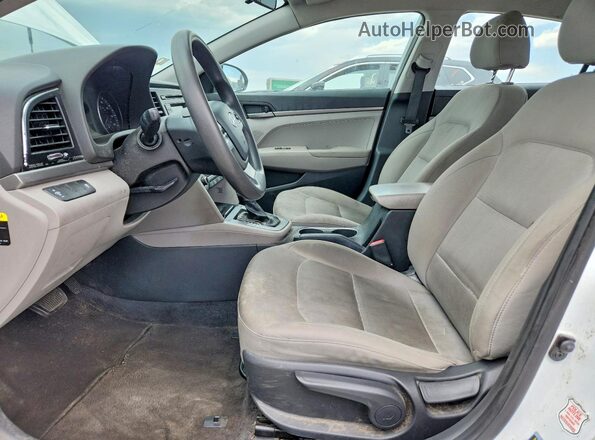 5NPD74LF7HH182816 2017 HYUNDAI ELANTRA White წინა სალონის ხედი